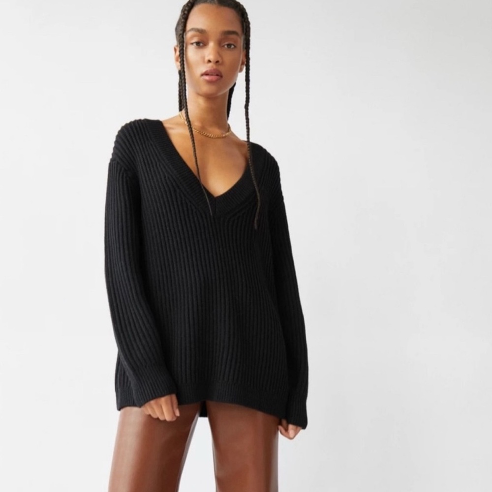 NWT Aritzia Babaton Roger Merino Wool Sweater V-Neck 2XS Black